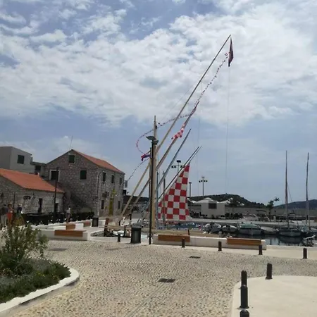 & Marinero