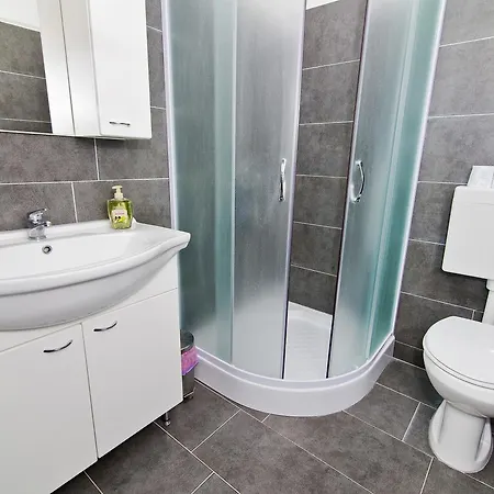 & Marinero 3* Betina (Sibenik-Knin)