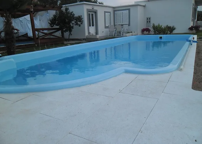 & Marinero Betina (Sibenik-Knin)